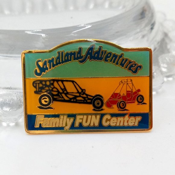 Sandland Adventures Hat Lapel Pinback Vintage Dune Buggy Family Fun Center - Picture 6 of 7